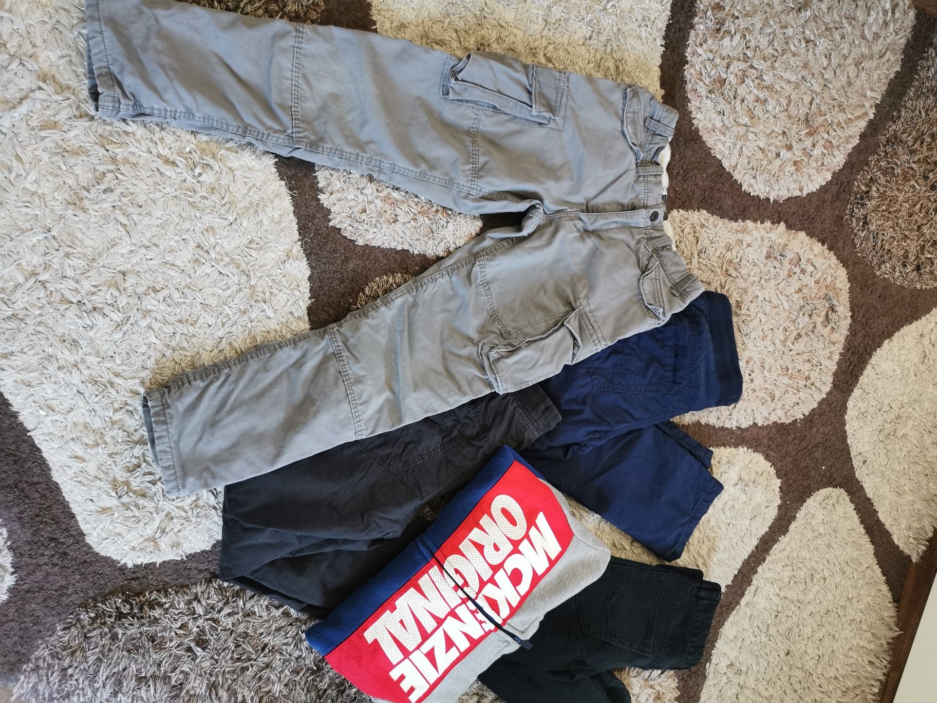 Зимен лот h&m термопанталони, зимен суитчър