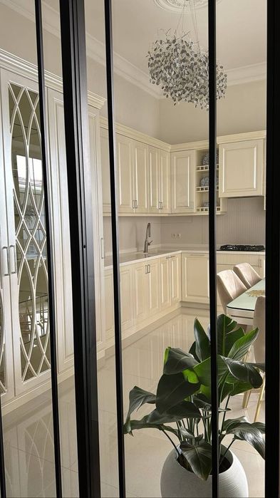 Продается ЕвроДом 4 комнаты, ориентир: ул Никитина, 340м²