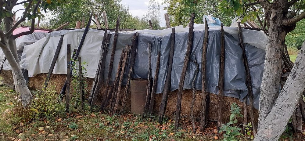 Baloti de fan si otava