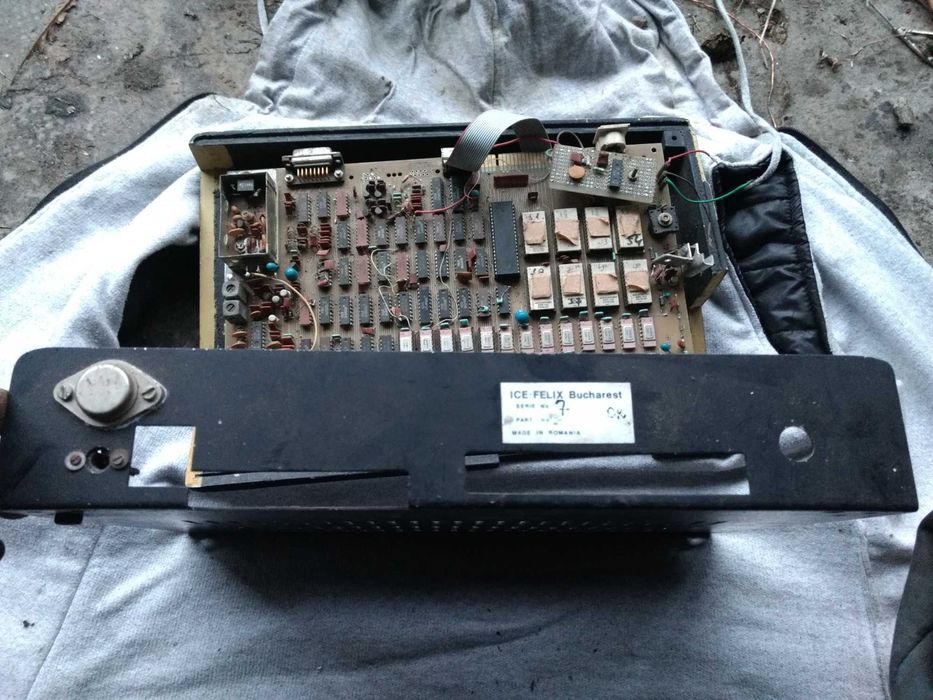 HC 85 Nr 7 fabricat calculator românesc ice felix schimb cu gaming +df