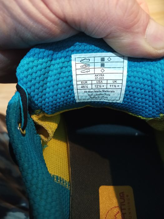 Pantofi alergare La Sportiva Akyra nr. 46,5