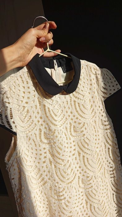 Дантелена рокля Zara