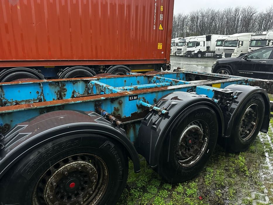 Remorca containere Schmitz