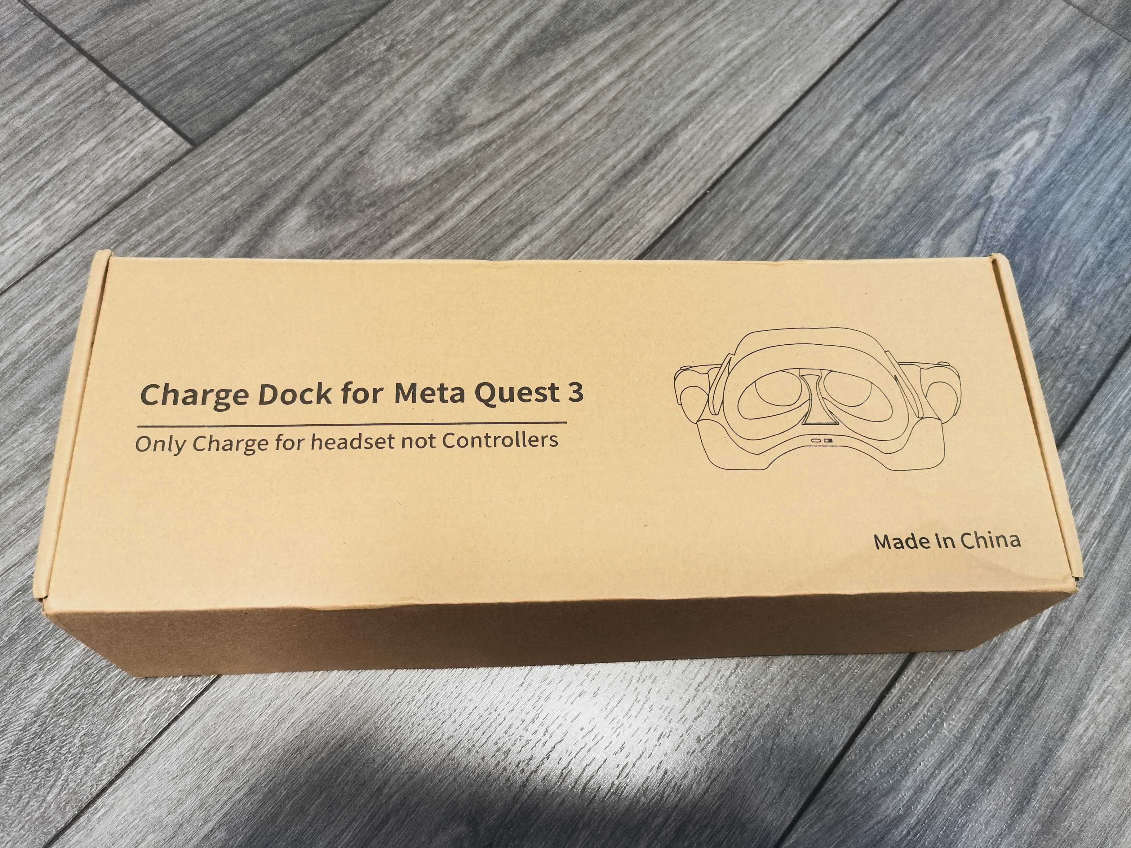 Suport perete/birou docking station cu incarcare pentru Quest 3