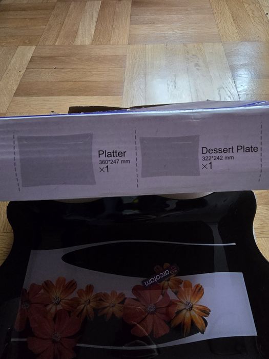 Големи десертни чинии