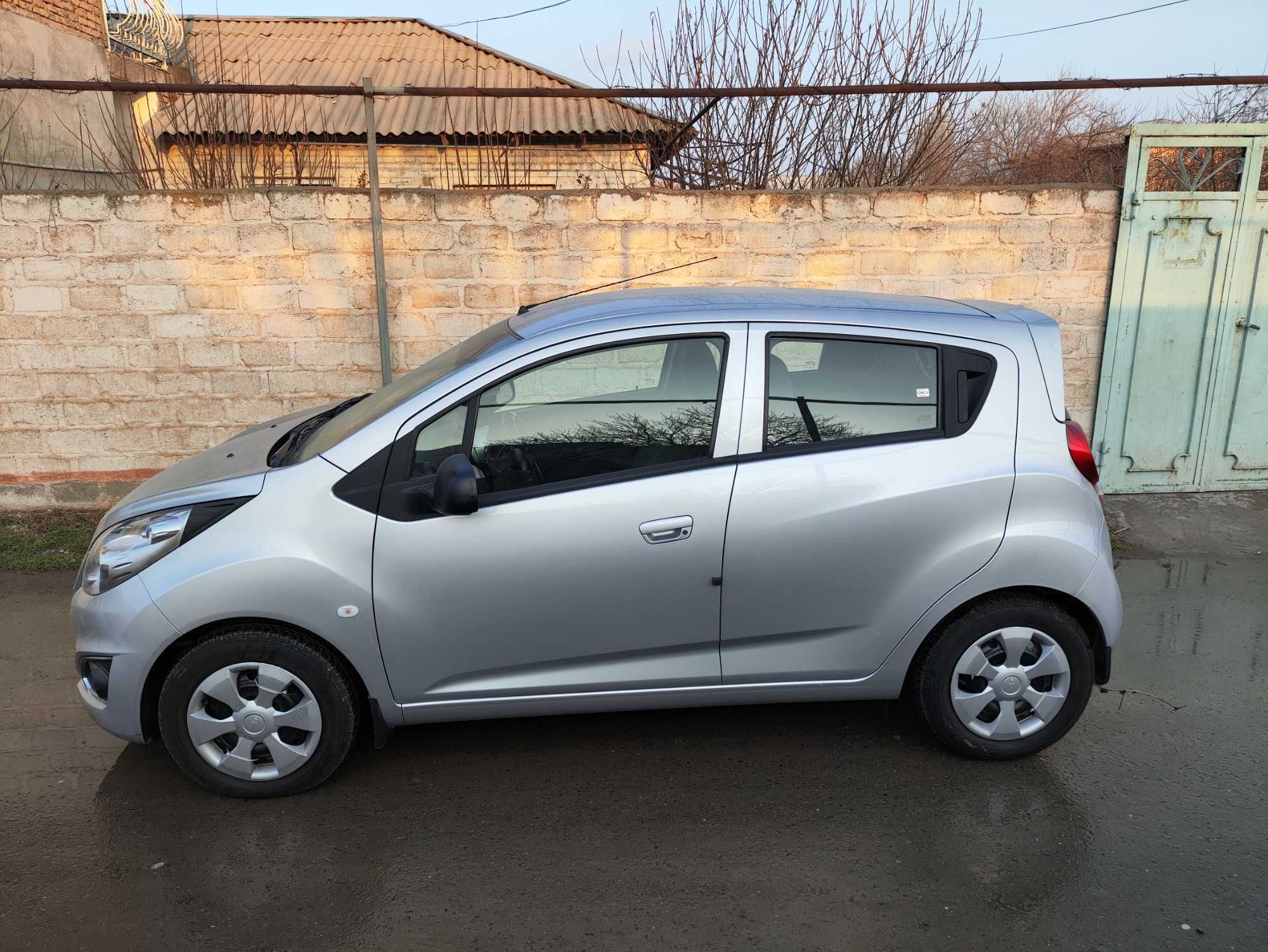 Chevrolet Spark 2019 года