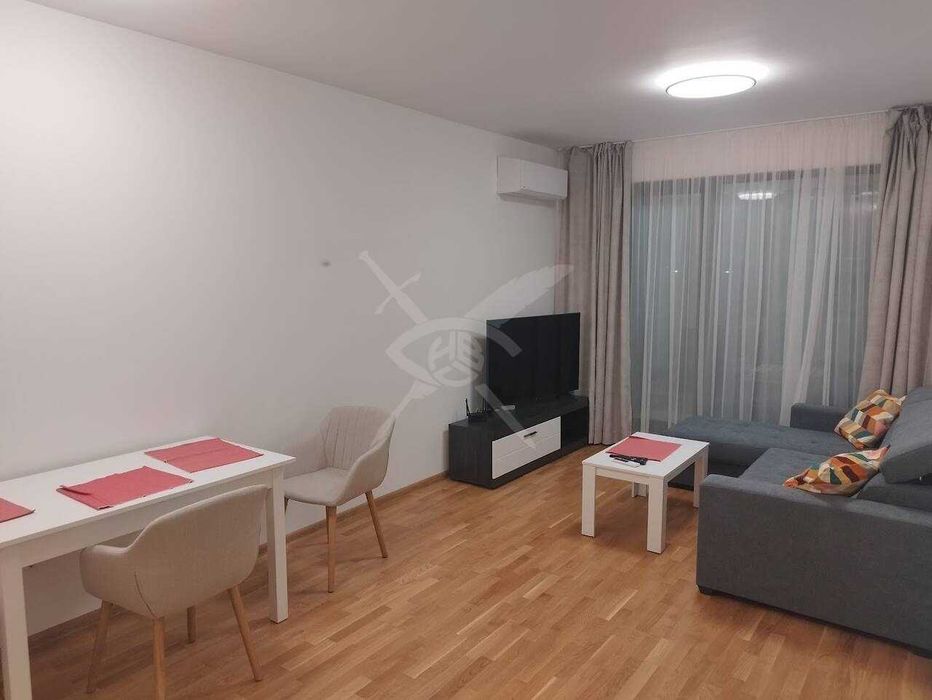 Двустаен апартамент в Каменица 2  11800731