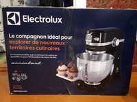 Продам Кухонную машину Electrolux EMK-4200