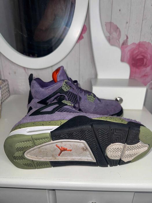 Air Jordan 4 Retro "Canyon Purple"