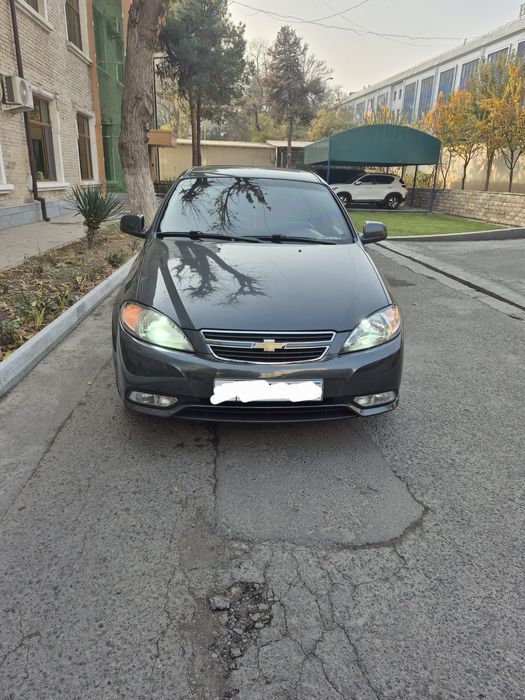 Продаётся машина