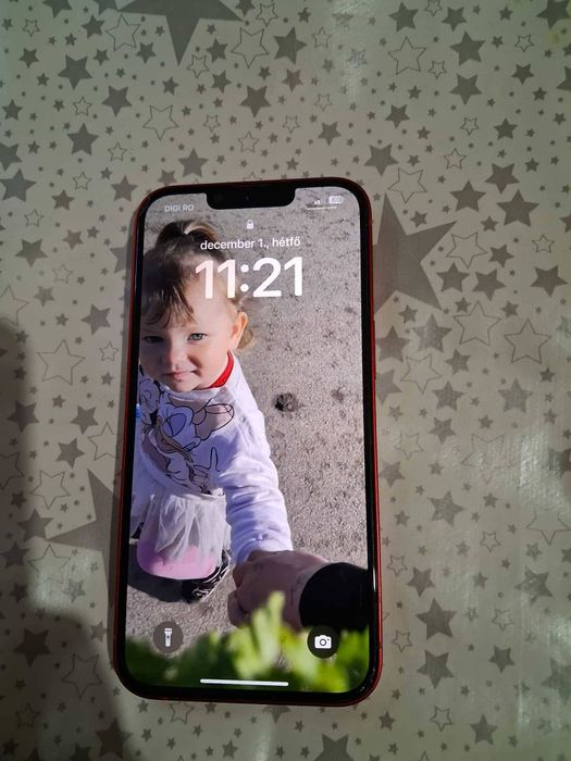 Vând Iphone 13 128 GB