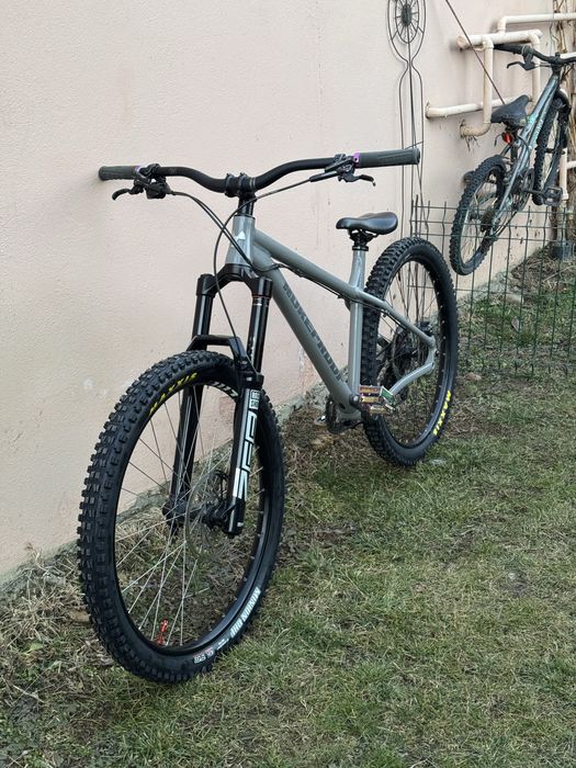 Nukeproof scout 275 L