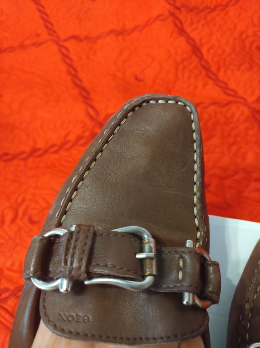 Pantofi din piele Geox!