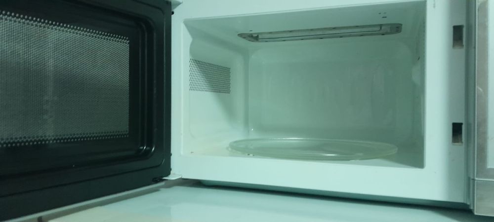 Микроволновка. Отлично работет