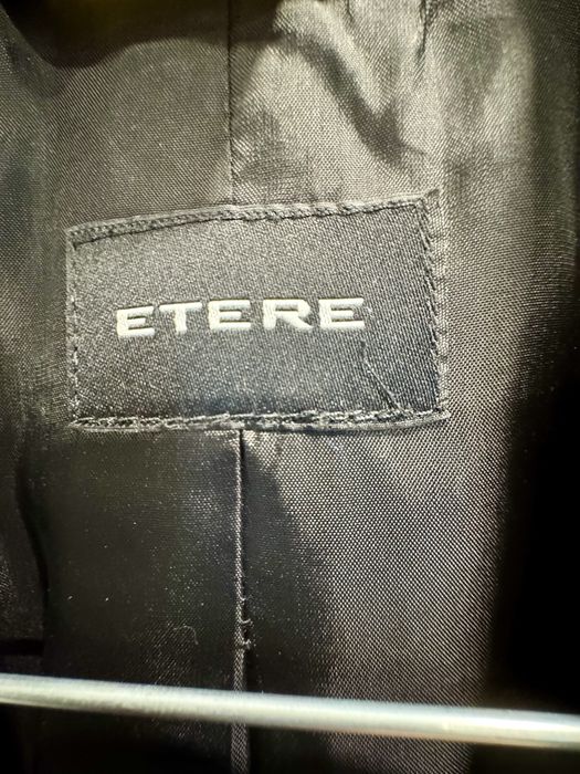 Елегантно дамско сако ETERE