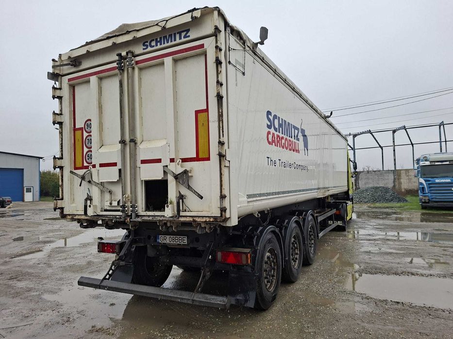 Semiremorca Schmitz