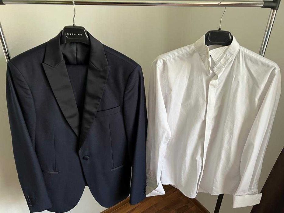 Costum bărbătesc pentru eveniment