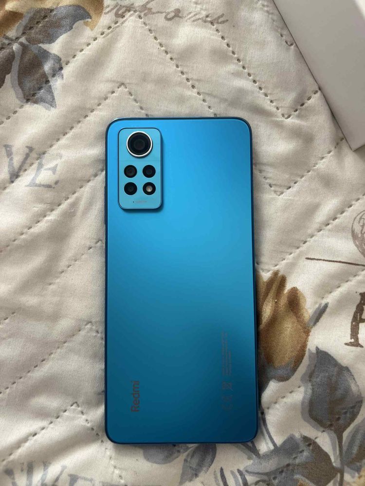 Продавам Redmi Note 12 Pro