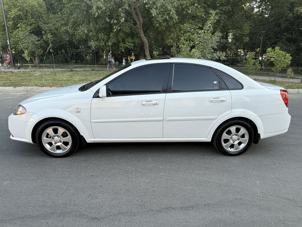 Jentra 2020 yil 79000 km yurgan