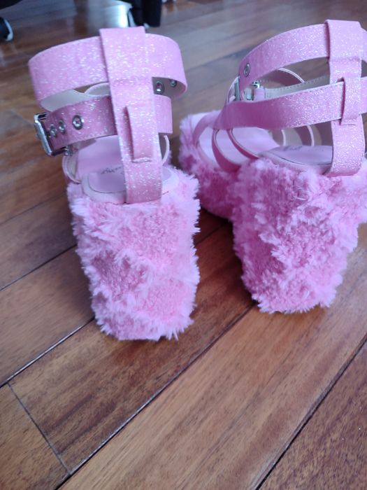 Екстравангардни обувки (за парти)