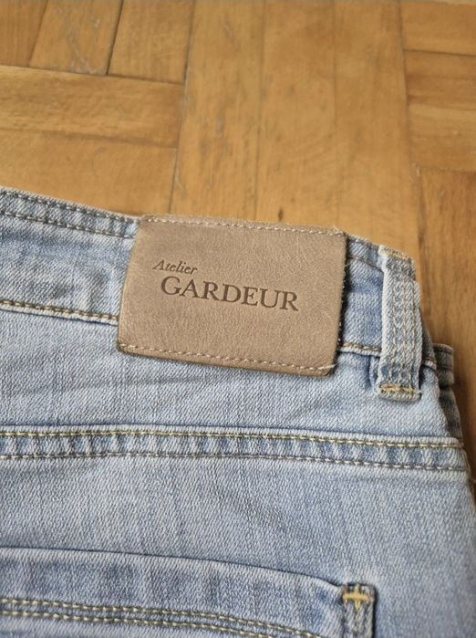 Pantaloni / Blugi Bărbați Atelier Gardeur "Batu Modern Fit" - W34/L30