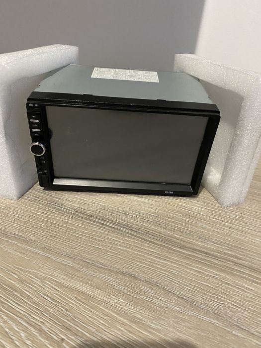 MP5 PLAYER 6.6 TFT HD SCREEN pentru masina .