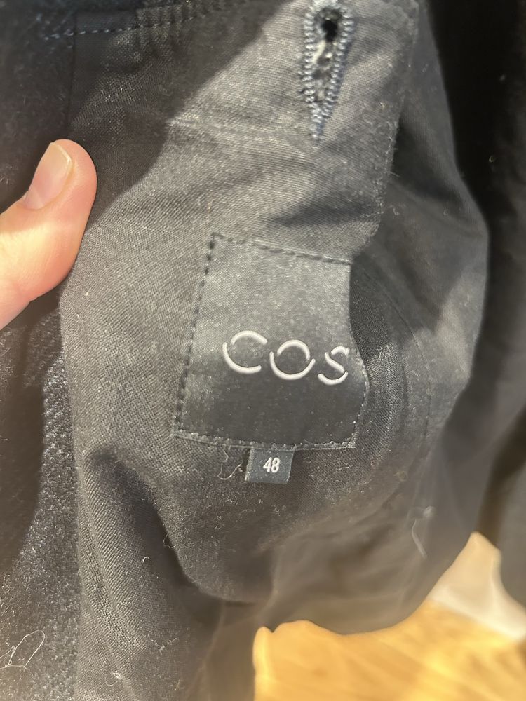 Cos Arket Massimo Dutti - яке
