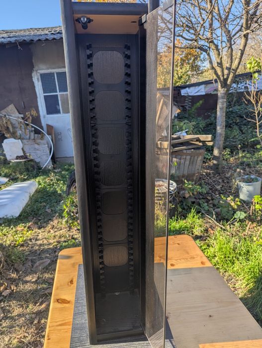 Vand suport de CD-uri