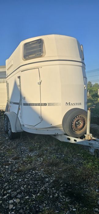 Remorca Animale Transport Cai Transport Animale omologata 2 axe 2000kg