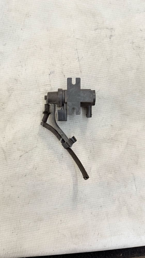 Pressure converter exhaust control BMW e60 lci e81 e87 lci e90 e91