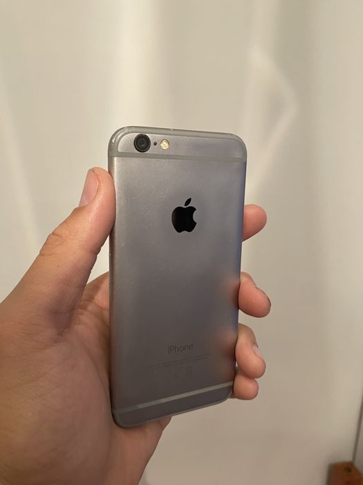 Продается айфон 6