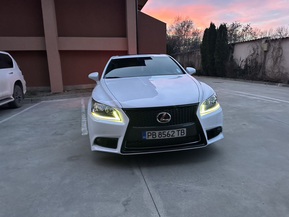 Lexus LS 460 F SPORT