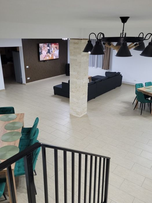 Închiriez cabană în stațiunea turistică Rausor Retezat