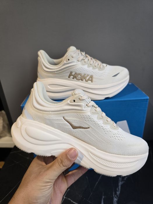 Hoka Bondi 9 37 1/3 si 38 Noi!
