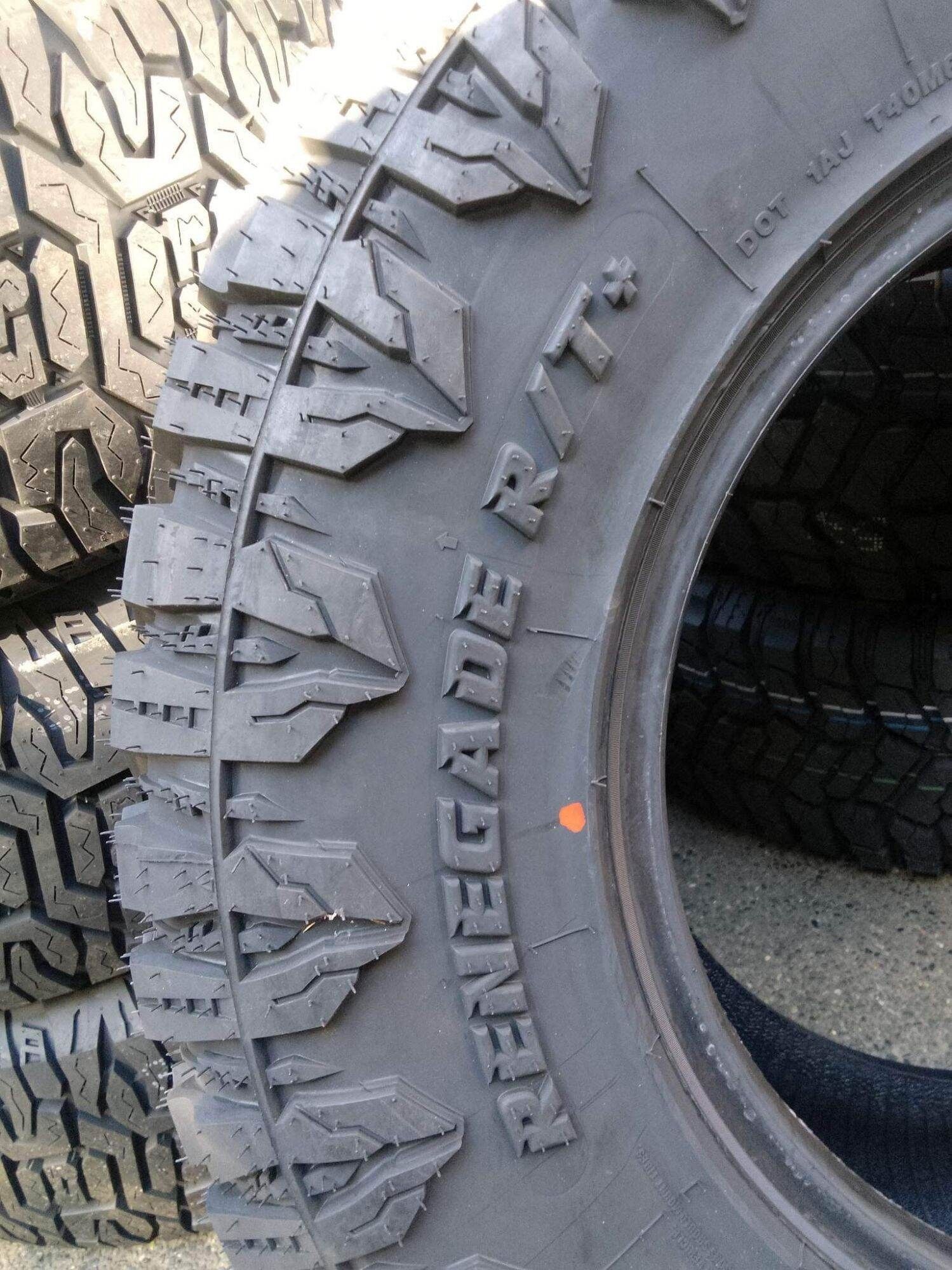 Llanta Radar 265/50 R20 Renegade R/t+ 1бр