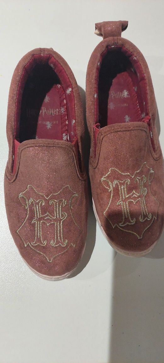 Pantofiori marimea 31 Harry Potter