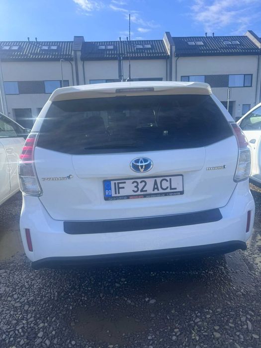 Toyota Prius Plus Hybrid si GPL
