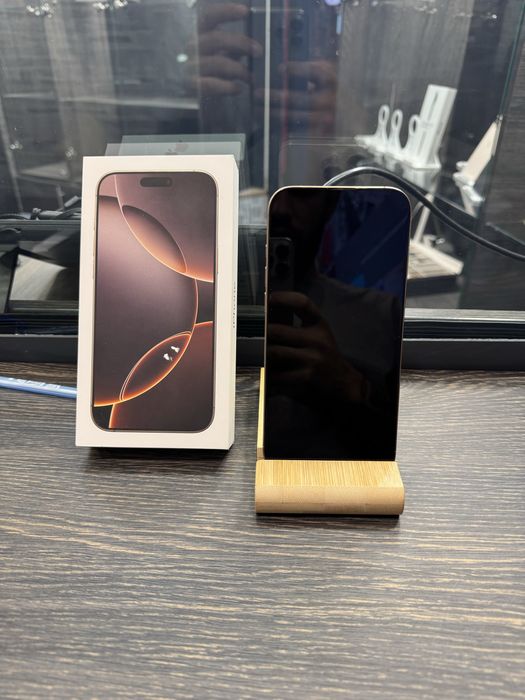 MrsAmanet: iphone 16 pro max 100% baterie