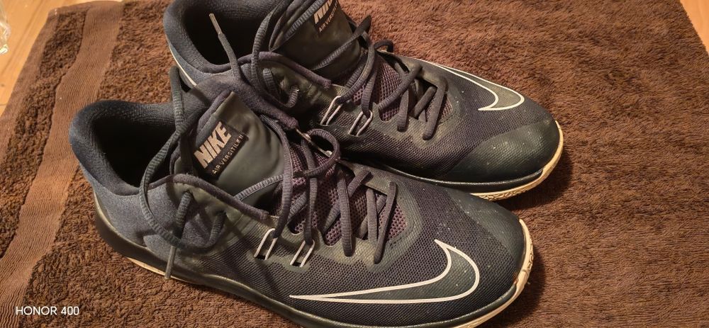 Nike Air mărimea 47