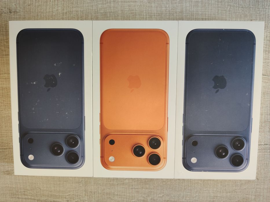 Apple iPhone 17 Pro Max 256GB Cosmic Orane,Deep Blue,Silver Гаранция!