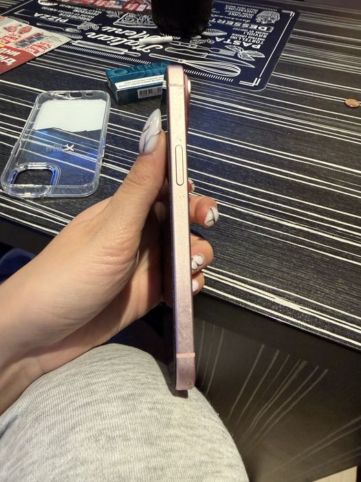 iPhone 15 розов 128 gb
