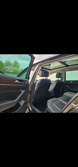 De vanzare VW Passat B8