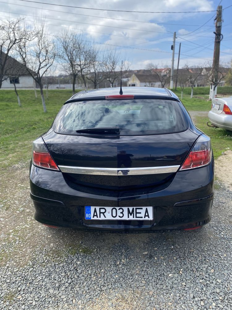 Opel Astra-h. GTC