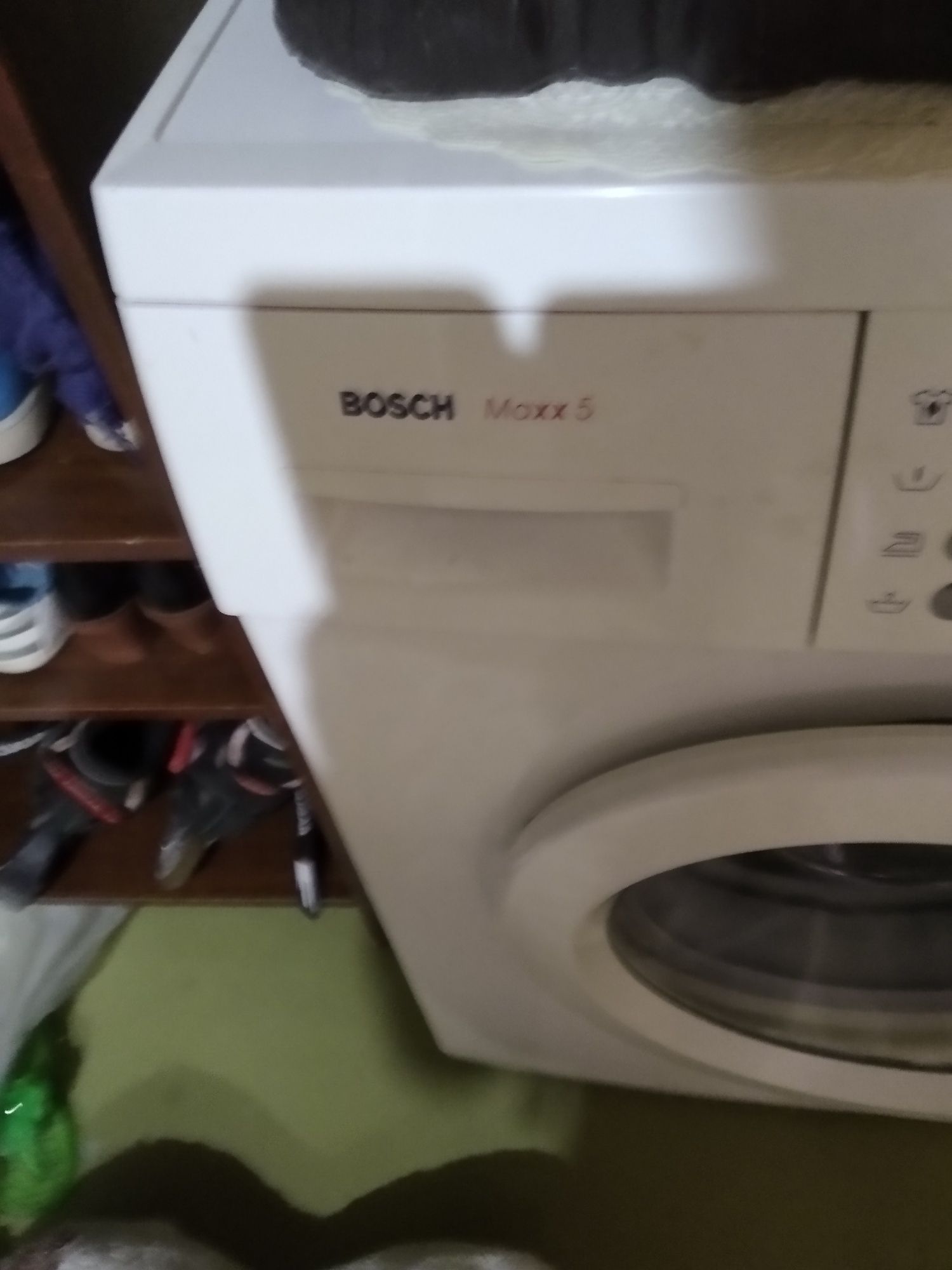 Машинка стиральная bosch