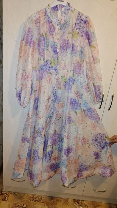 Продам красивое платье