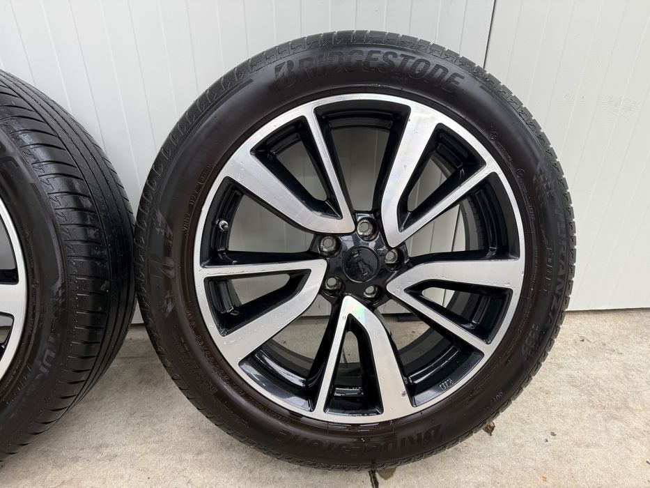 ЛетиДжантиNissanQashqai 19* 5х114.3* 66.1*7J*ET40+Летни гуми 235/50/19