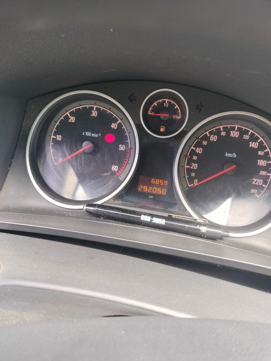 Opel Zafira b 1.9. 2007