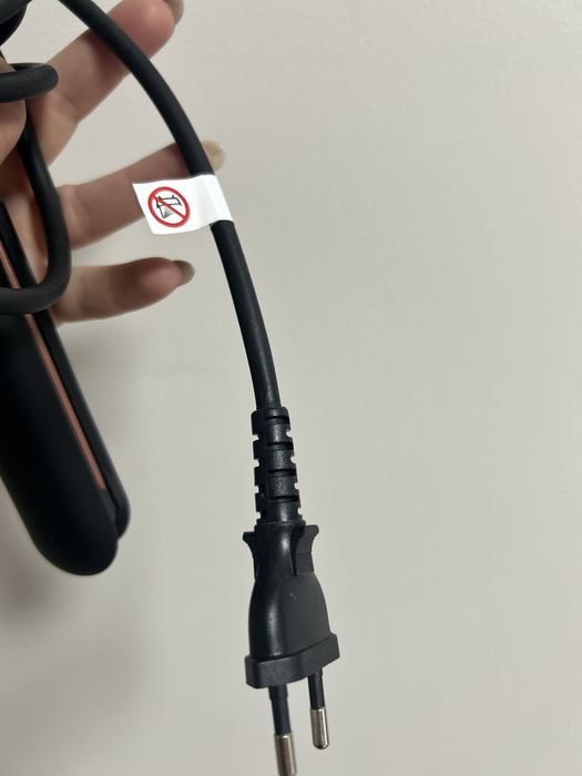 Plac de intins parul Babyliss