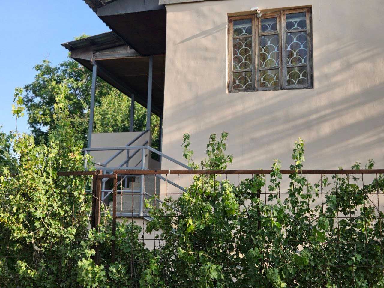 Продается дача 16,5 соток на Қуйи чирчиқ.