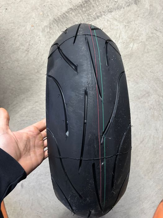 Задна гума Michelin Pilot Power 180/55/17 DOT 1221